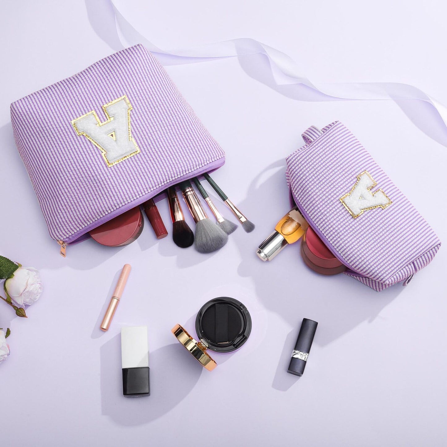 Initial Makeup Bag, Makeup Bag Travel Cosmetic Bag Cute Makeup Bag Personalized Engagement Bridesmaid Best Friend Birthday Gifts for Women Hostess Gifts for Her Friend Female Preppy Stuff M