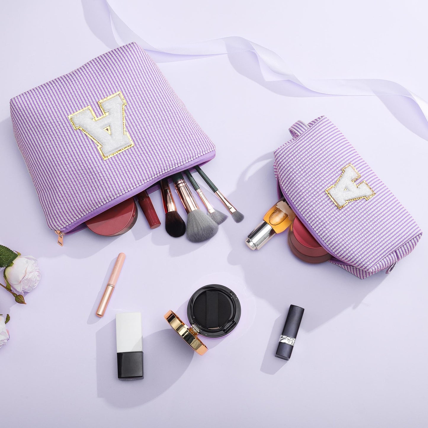 Initial Makeup Bag, Makeup Bag Travel Cosmetic Bag Cute Makeup Bag Personalized Engagement Bridesmaid Best Friend Birthday Gifts for Women Hostess Gifts for Her Friend Female Preppy Stuff M