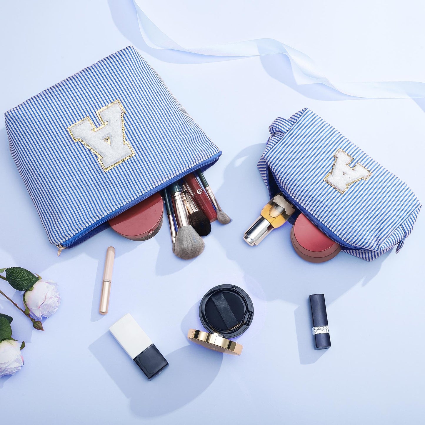 Initial Makeup Bag, Makeup Bag Travel Cosmetic Bag Cute Makeup Bag Personalized Engagement Bridesmaid Best Friend Birthday Gifts for Women Hostess Gifts for Her Friend Female Preppy Stuff M